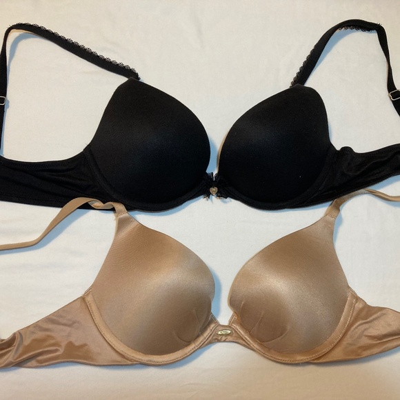 Victoria’s Secret push-up bras - Picture 1 of 6